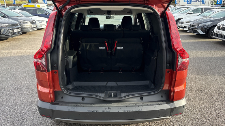 Dacia Jogger 1.0 TCe Expression 5dr Petrol Estate